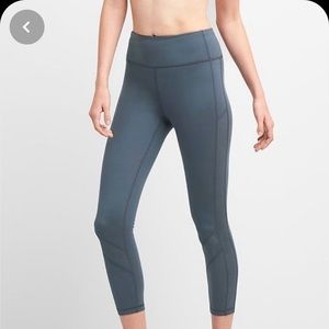 Gapfit sculpt compression legging